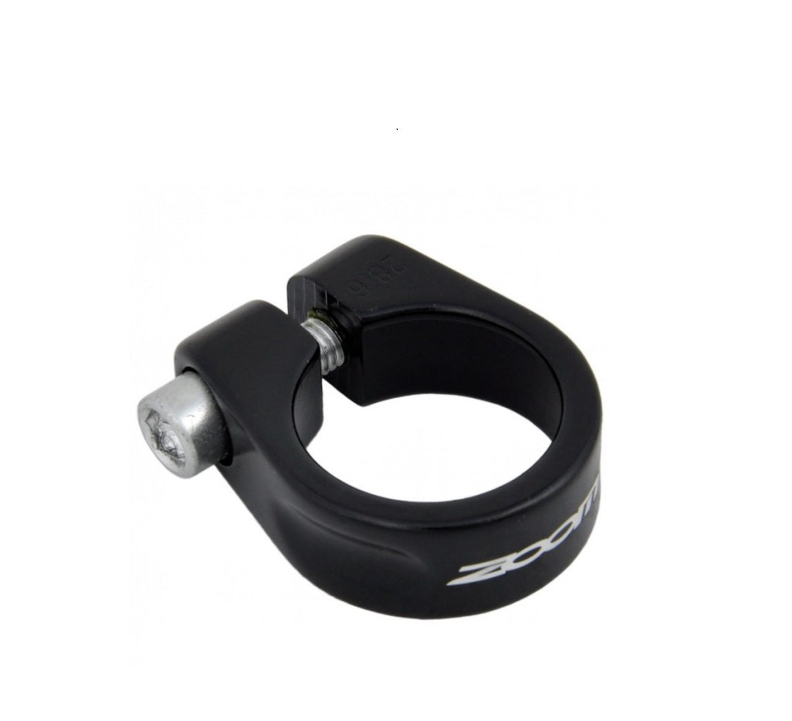 OBEJMA SIODŁA ZOOM 28,6 CZARNA ŚRUBA ALU AT-83